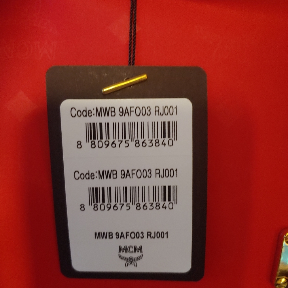 MCM Milano Boston Bag...VERY NICE!!! - Picture 3 of 8